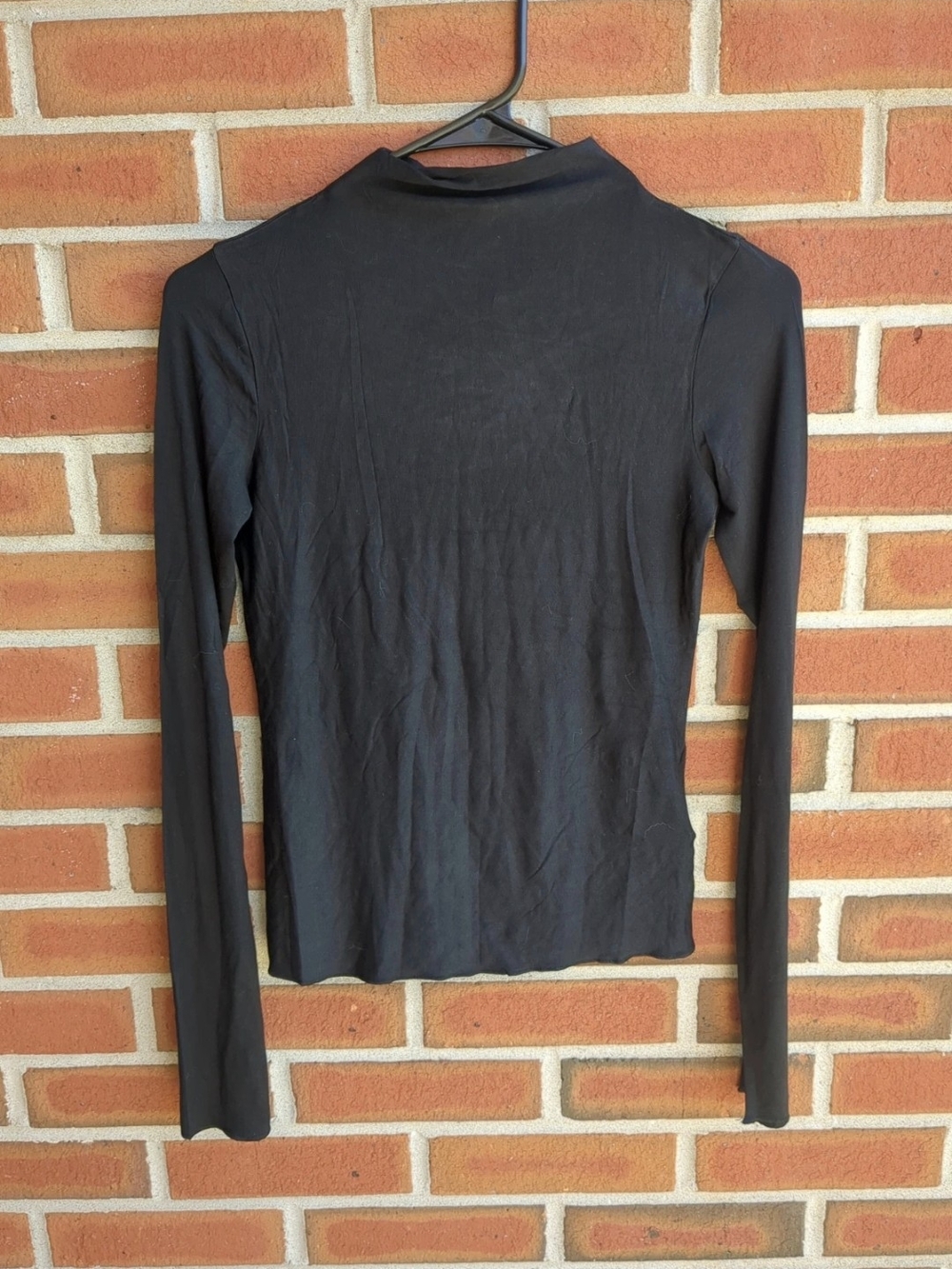 H&M Long Sleeve Top in Black Size XS NWT